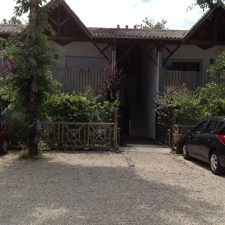Appart&p'tit Jardin Ares Extérieur photo